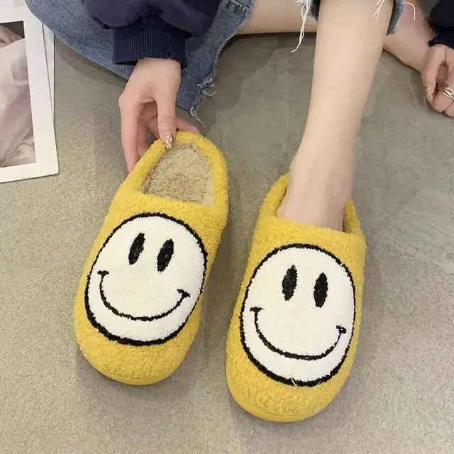 Cute Smile Pattern Fluffy Slippers KIMDRE