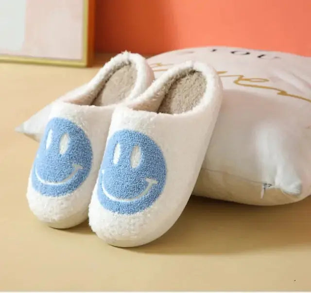 Cute Smile Pattern Fluffy Slippers KIMDRE